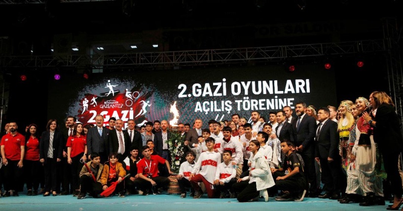 Sani Konukoğlu anısına düzenlenen 2’nci Gazi Oyunları başladı