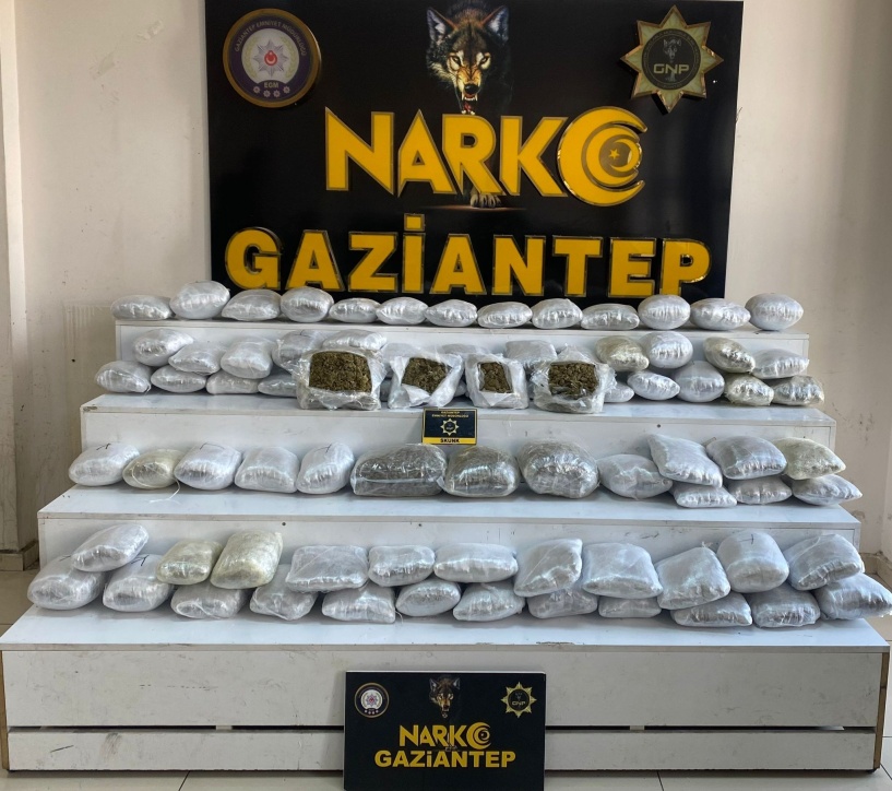 41 kilo skunk ele geçirildi