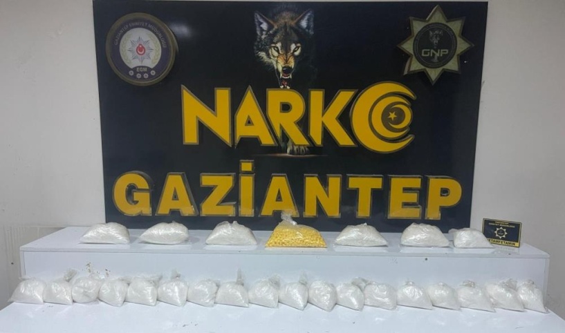 14 kilo metamfetamin ele geçirildi