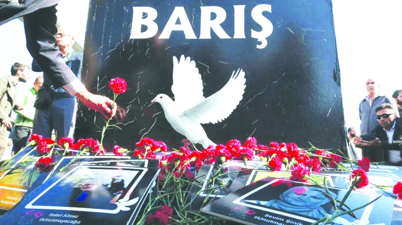 103 kişi öldü, polislere kınama verildi