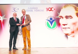 Prof. Dr. Nicolo Marchetti’ye kültür ve çevre ödülü