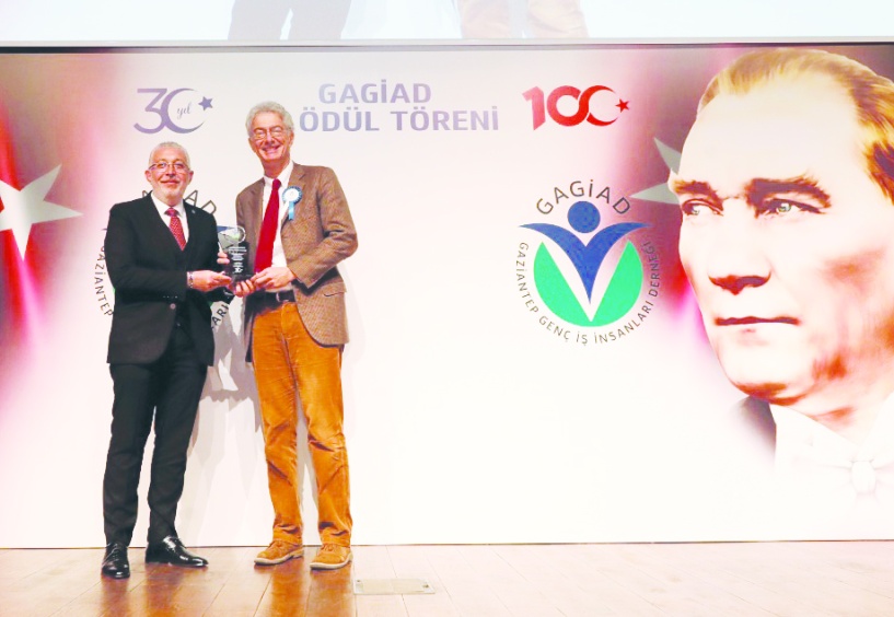 Prof. Dr. Nicolo Marchetti’ye kültür ve çevre ödülü