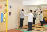 20 engelli gencin ortopedi ve dahiliye muayeneleri yapıldı