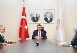 MEB, 55 milyon 208 bine araç kiraladı, ihaleyi de AKP'li aday adayı aldı