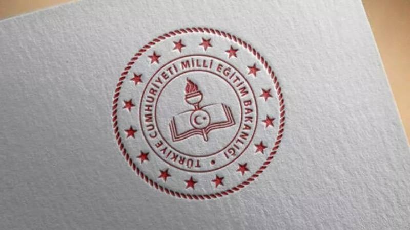 MEB öğretmenlerin alan değişikliği başvuru tarihlerini açıkladı