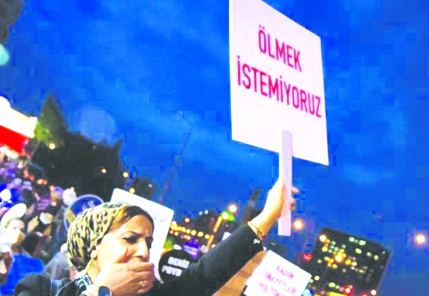 Yılın ilk 11 ayında 399 kadın, kasımda 49 kadın erkekler tarafından katledildi