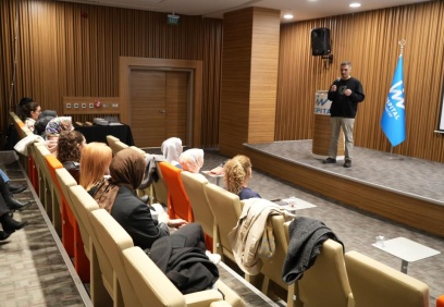 "Lohusa kadınlar ve yeni doğan bebekler özel bakıma muhtaçtır"