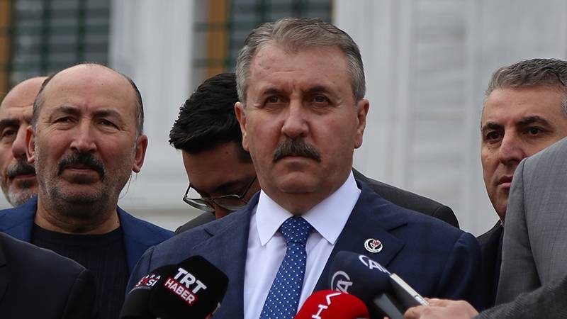 Destici, hayvanların itlaf edilmesini buyuruyor!!!