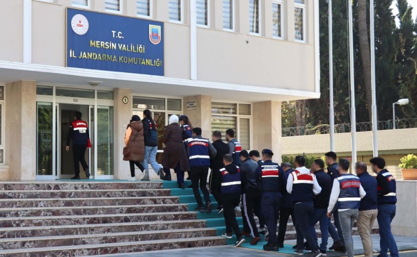 İŞİD’e fon sağlayan 9 kişi yakalandı
