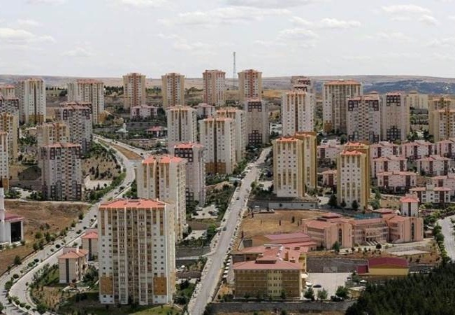 Konut satışlarında düşüş sürüyor