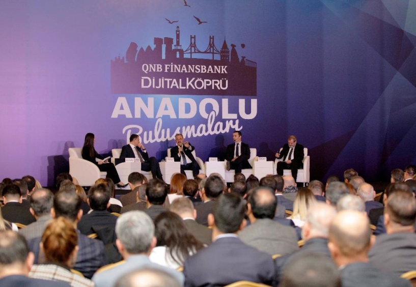 Başta rüzgâr ve güneş enerjisi olmak üzere yeşil enerjiye odaklanıyoruz