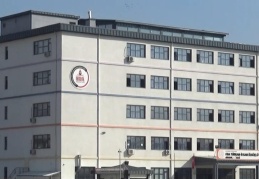 11. sınıt öğrencisi genç kız okulun 3. katından atladı