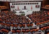 Seçimin ardından milletvekillerinin yüzde 10’u parti değiştirdi