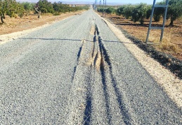 Bir haftalık yol çöktü