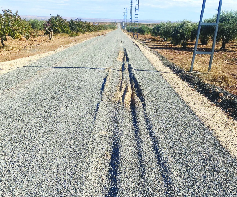 Bir haftalık yol çöktü