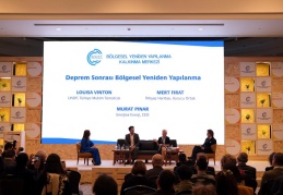 İşleri ve geçim kaynaklarını geri kazandırmak için de sorumluluk alıyoruz