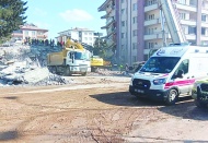İnşaat Mühendisleri Odası ve projeyi onaylayan belediye birimi asli kusurlu