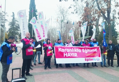 AKP iktidarı, ülkeyi karanlığa mahkum etti