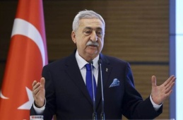 Merdivenaltı şekerleme ve kuruyemişler piyasada