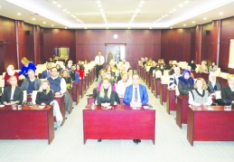 Her bir başarı hikayesi, bir kadının azmi kararlılığı ve özverisi ile şekilleniyor