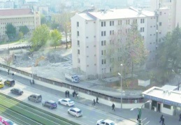 Emniyetin ek hizmet binası yıkılıyor