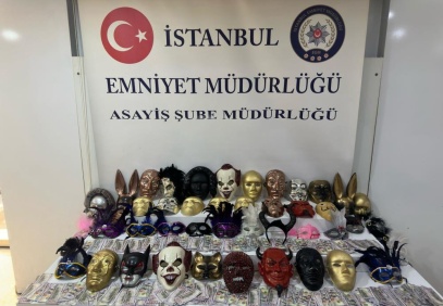 Müstehcen yayın yapan 19 kişi gözaltında