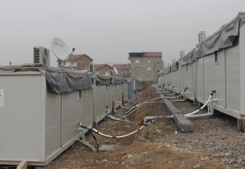 11 ay geçti, depremzedeler halen konteynerde yaşıyor
