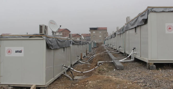 11 ay geçti, depremzedeler halen konteynerde yaşıyor
