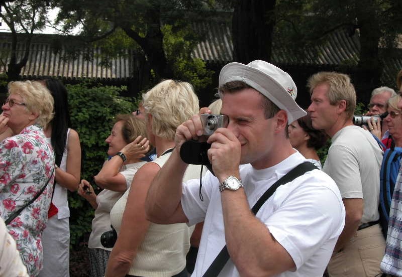 Yabancı turistler, seyahat başına 2 bin 900 dolar harcıyor