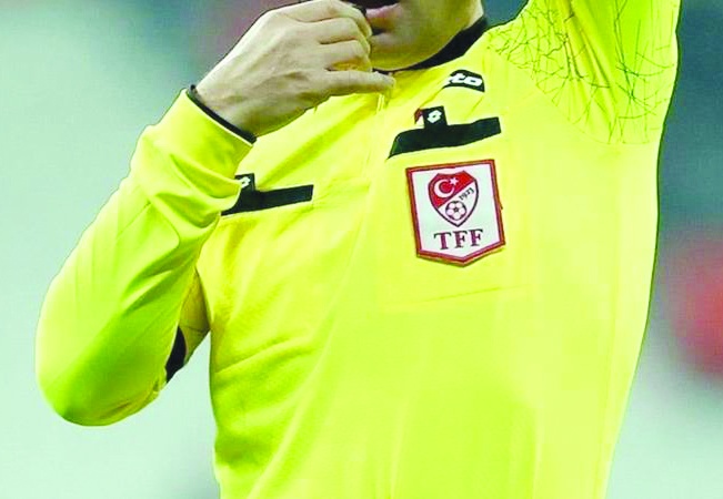 TFF, 2023-2024 sezonu devre arası hakem listesini açıkladı