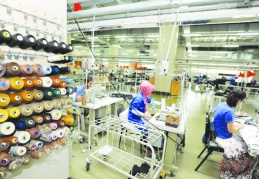 Deprem, tekstil işçilerinin yaşamını daha da ağırlaştırdı