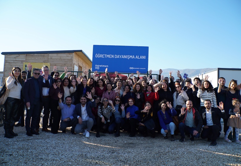 Hatay’ın yeniden ayağa kalkmasında öğretmenlerle beraber çözüm üretecek