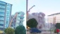 Yıkım sırasında bir bina daha çöktü