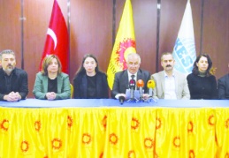 Eğitim giderek dinselleştirildi, kız çocukları eğitimden uzaklaştırıldı