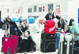 Yüzlerce öğrenci umreye gönderilerek, kaynaklar israf ediliyor