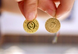 Gram altın rekor tazeledi