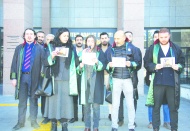 Cezaevinde bulunan tüm avukatlar serbest bırakılmalı