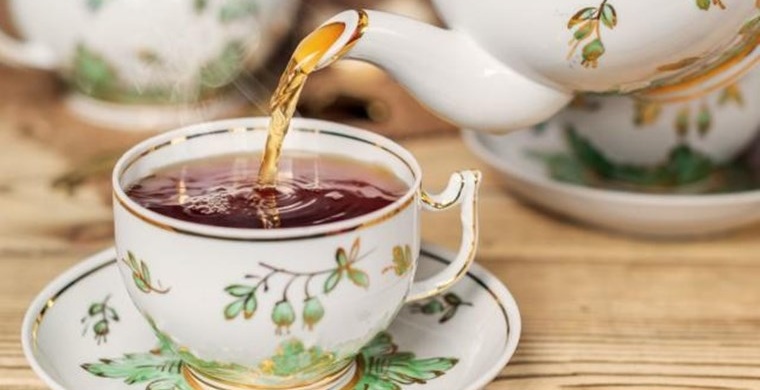 Çay içmek yaşlılığı yavaşlatıyor