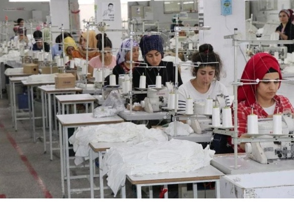 'Türkiye'de işçiler patronlardan yüzde 322 daha fazla vergi ödedi'