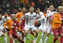 Spor yazarları Galatasaray-Gaziantep FK maçını yorumladı: 'Bundan daha iyi oynayamaz'