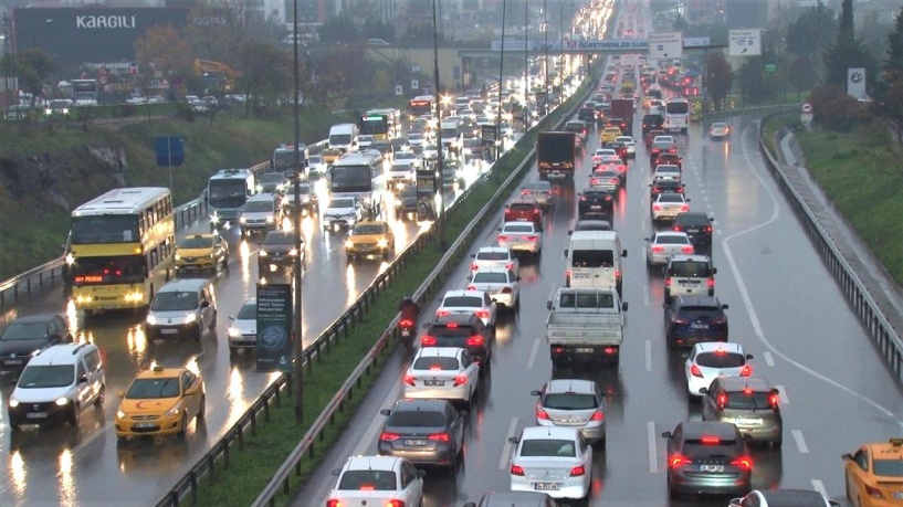 Trafik cezalarında indirimli ödeme süresi 1 aya çıktı