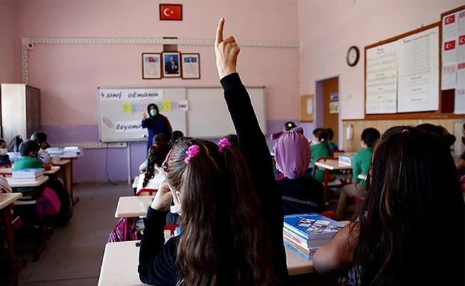 Tatil sonrası okula uyum için bir hafta gerekebilir