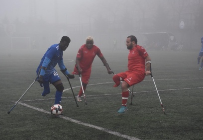 Ampute yine rekor kırdı 10-0