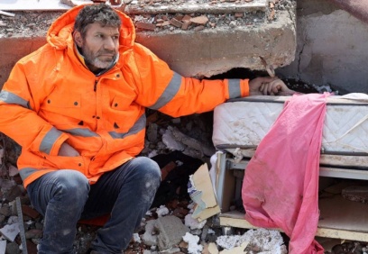 Çok kötüymüş evlat acısı,  yüreğimizin başında ateş yanıyor