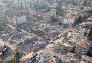 Spor camiası, 6 Şubat depremlerinin yıldönümünde tek yürek oldu