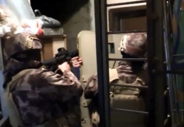 Göçmen kaçakçılığı organizatörü 123 kişi yakalandı