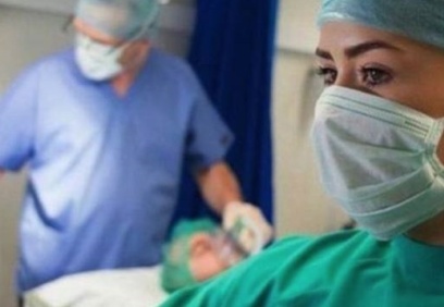 Depremin ağır yıkıma uğrattığı illerde sağlık hizmetlerinde sorunları sürüyor