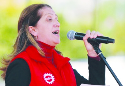 Arzu Çerkezoğlu, yeniden DİSK başkanı