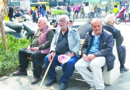 Emekliler, bayram ikramiyesinden umutlu değil