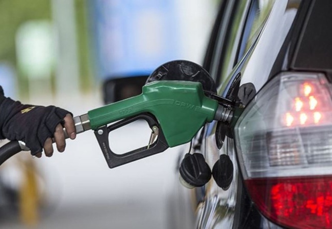 Bu gece benzine 1,79 lira zam geliyor